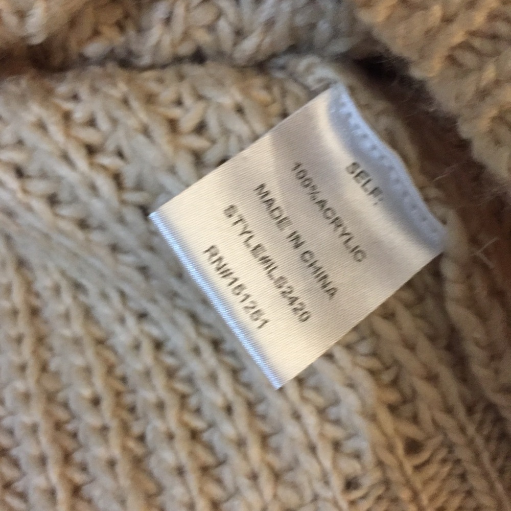 In Loom beige bubble cable knit sweater like new 👀 🤎 - Picture 6 of 6